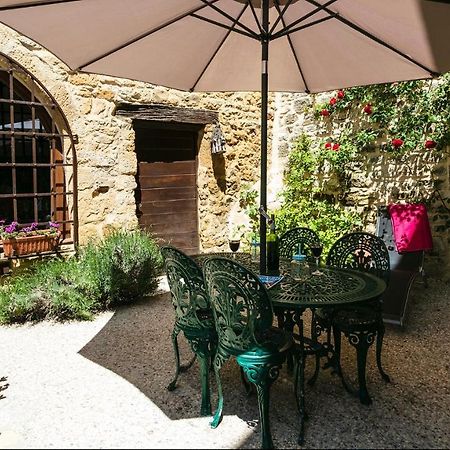 Au Coeur De Beynac, Une Maison De Caractere Avec Jardin Terrasse Zewnętrze zdjęcie