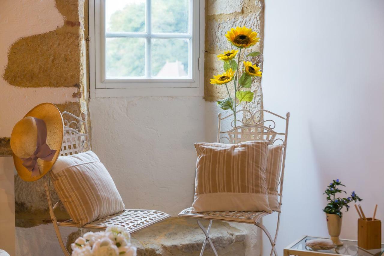 Au Coeur De Beynac, Une Maison De Caractere Avec Jardin Terrasse Zewnętrze zdjęcie