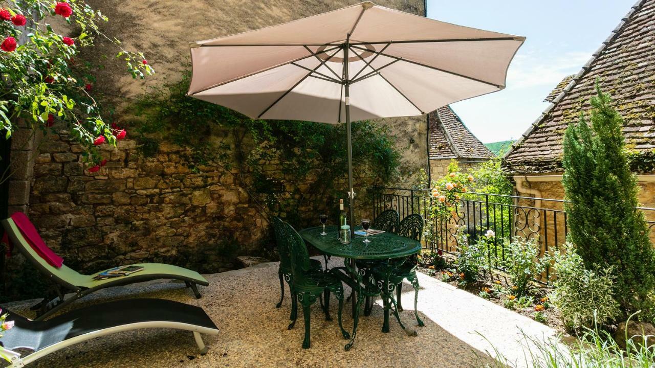 Au Coeur De Beynac, Une Maison De Caractere Avec Jardin Terrasse Zewnętrze zdjęcie