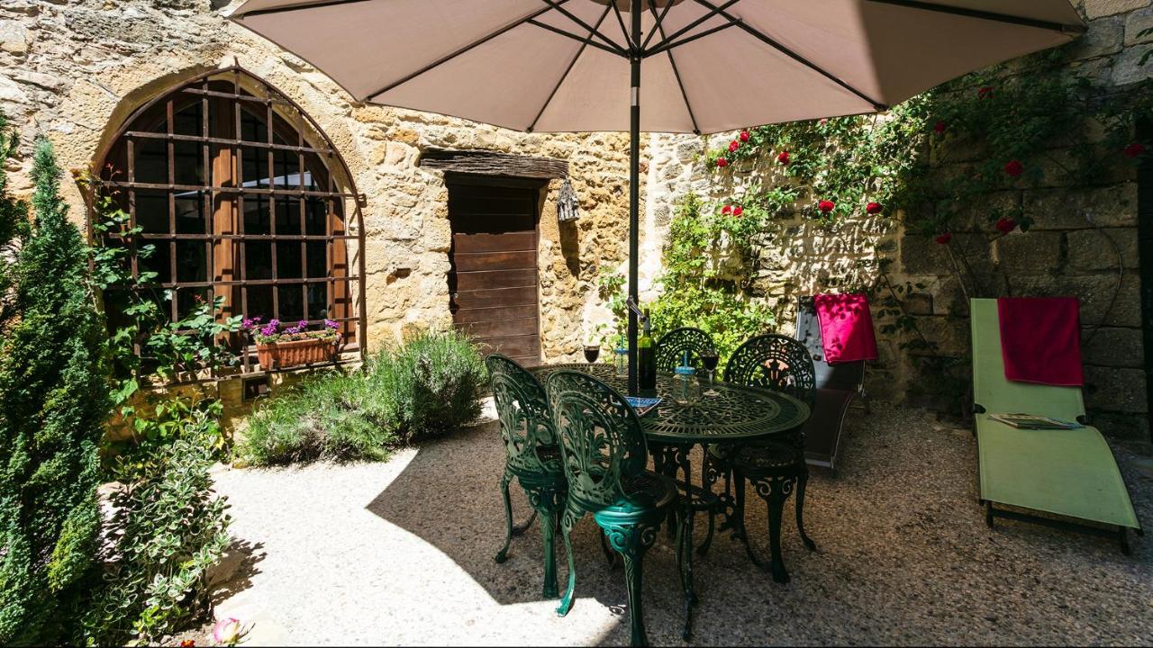 Au Coeur De Beynac, Une Maison De Caractere Avec Jardin Terrasse Zewnętrze zdjęcie